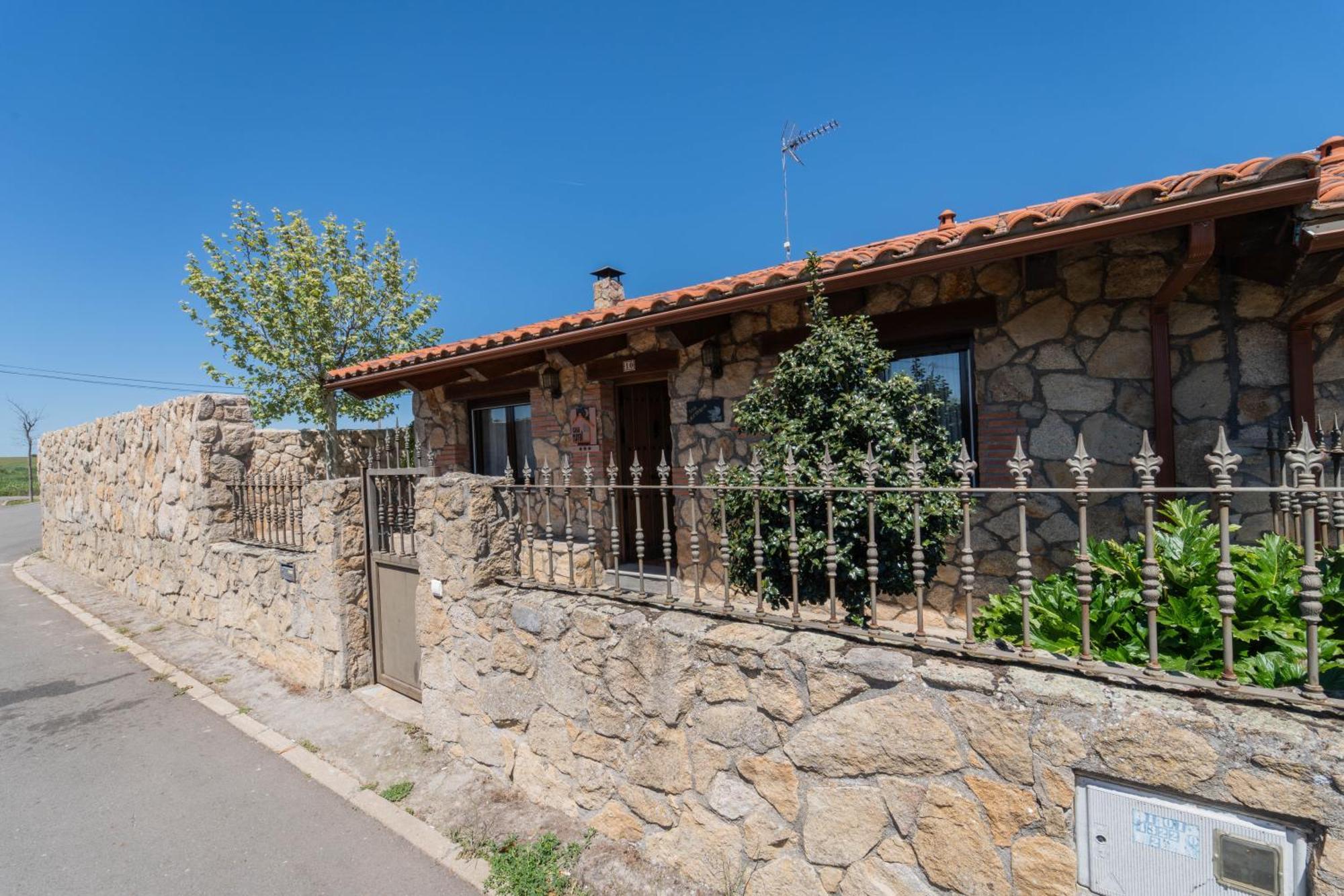 Casa rural Los Cántaros. Zarapicos Esterno foto